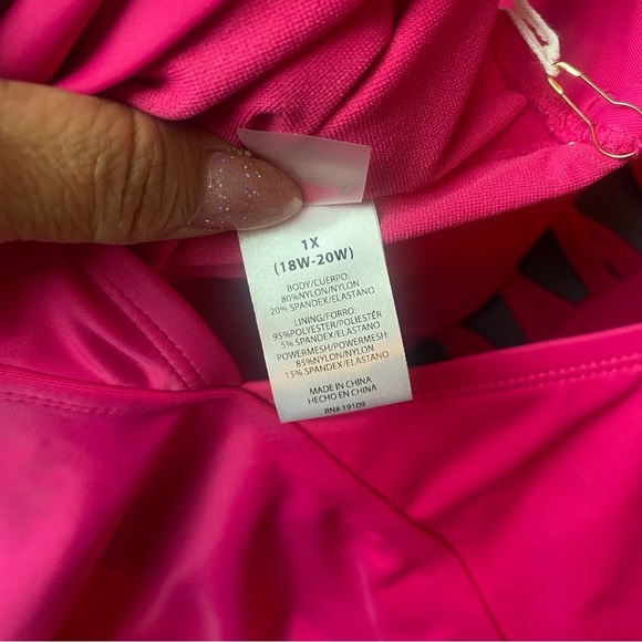 New LYSA PLUS Size Pink Juliana One-Piece lace-up front Swimsuit - Picture 8 of 9